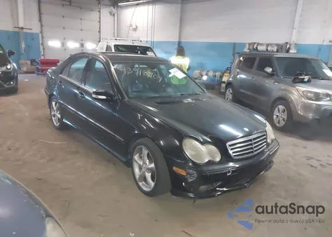 2005 Mercedes-Benz C 230 Kompressor Sport из США, поврежденный, VIN WDBRF40J65F613863